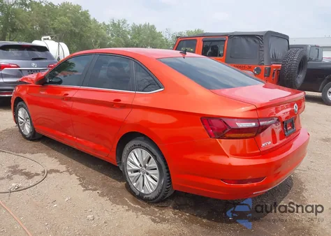 2019 Volkswagen Jetta 1.4T S z USA, uszkodzony, nr VIN 3VWN57BU7KM163662